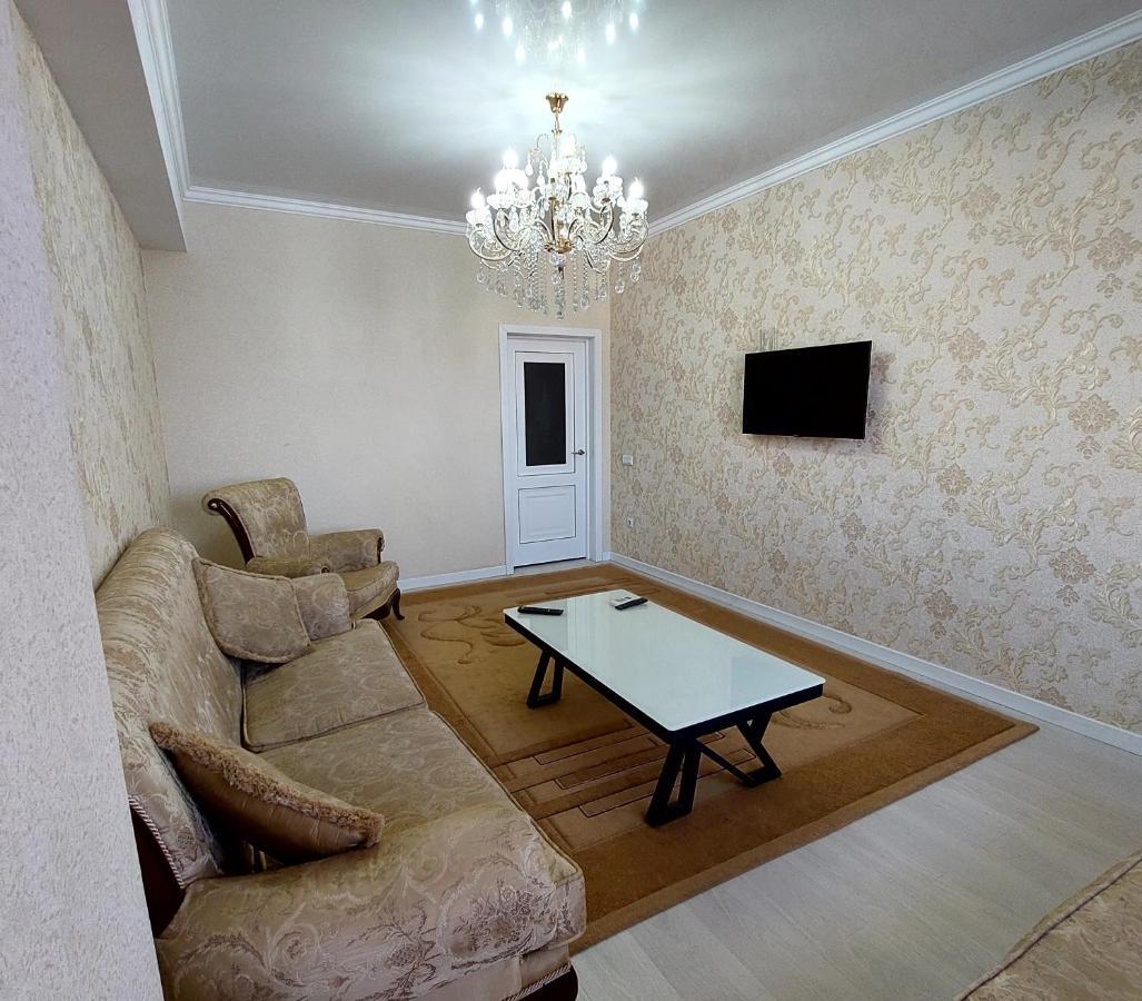 Elite Apartment In Street Mederova 50 Bișkek Exterior foto